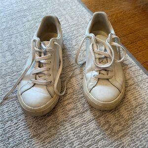 Veja Sneakers Size 6